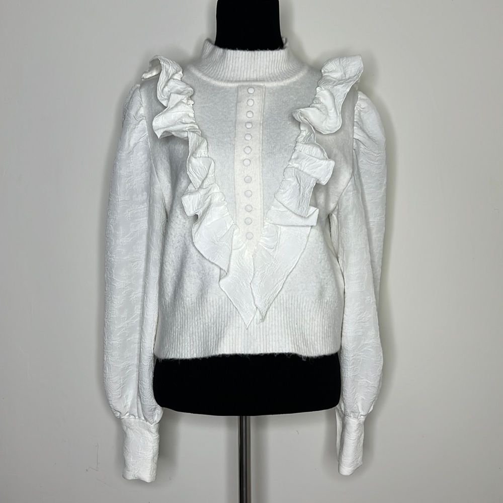 ZARA White Flutter Front Button Sweater M